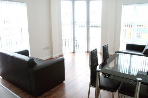 2 bedroom apartment to rent, Stockport Road, Manchester