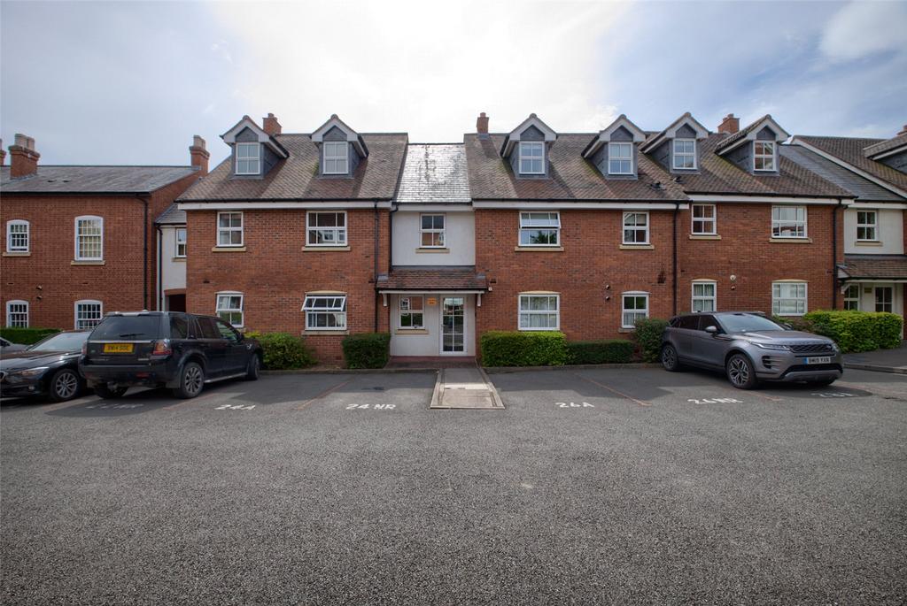 New Road, Solihull, B91 3 bed apartment £280,000