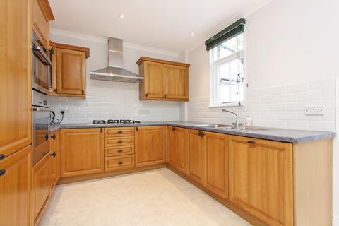 3 bedroom cottage to rent, Houblon Road, Richmond