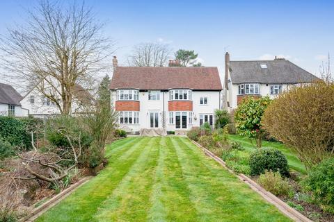 undefined, Banstead Village
