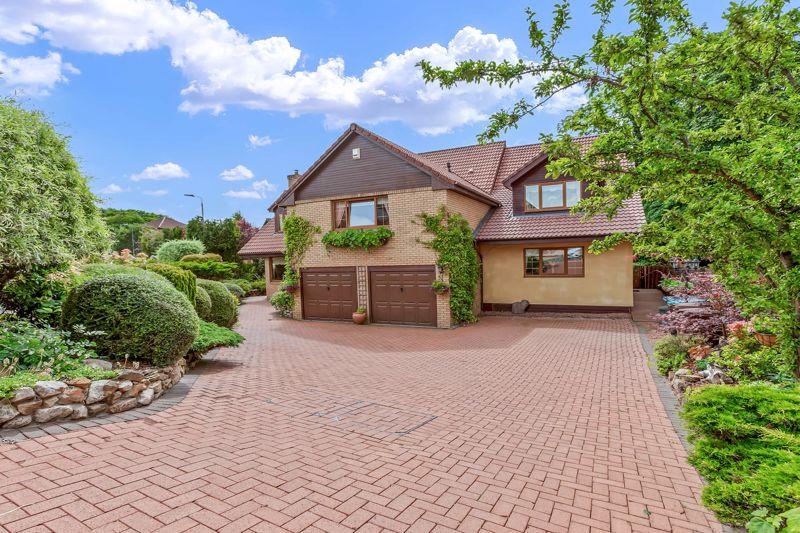 Morris Crescent, Motherwell 5 bed detached villa £485,000