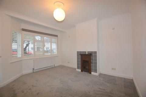 2 bedroom maisonette to rent, Canterbury Road, North Harrow