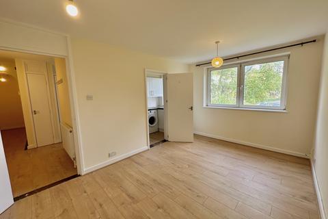2 bedroom flat to rent, Chipley Street ,  London , SE14