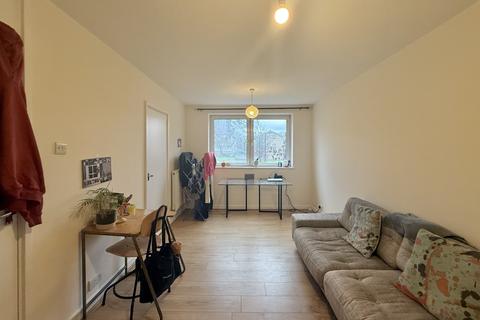 2 bedroom flat to rent, Chipley Street ,  London , SE14