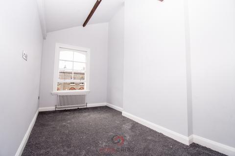 1 bedroom flat to rent, Elgin Avenue, London  W9