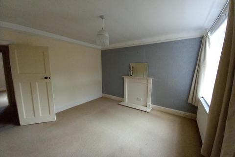 2 bedroom flat to rent, 41a London Road, Newark NG24