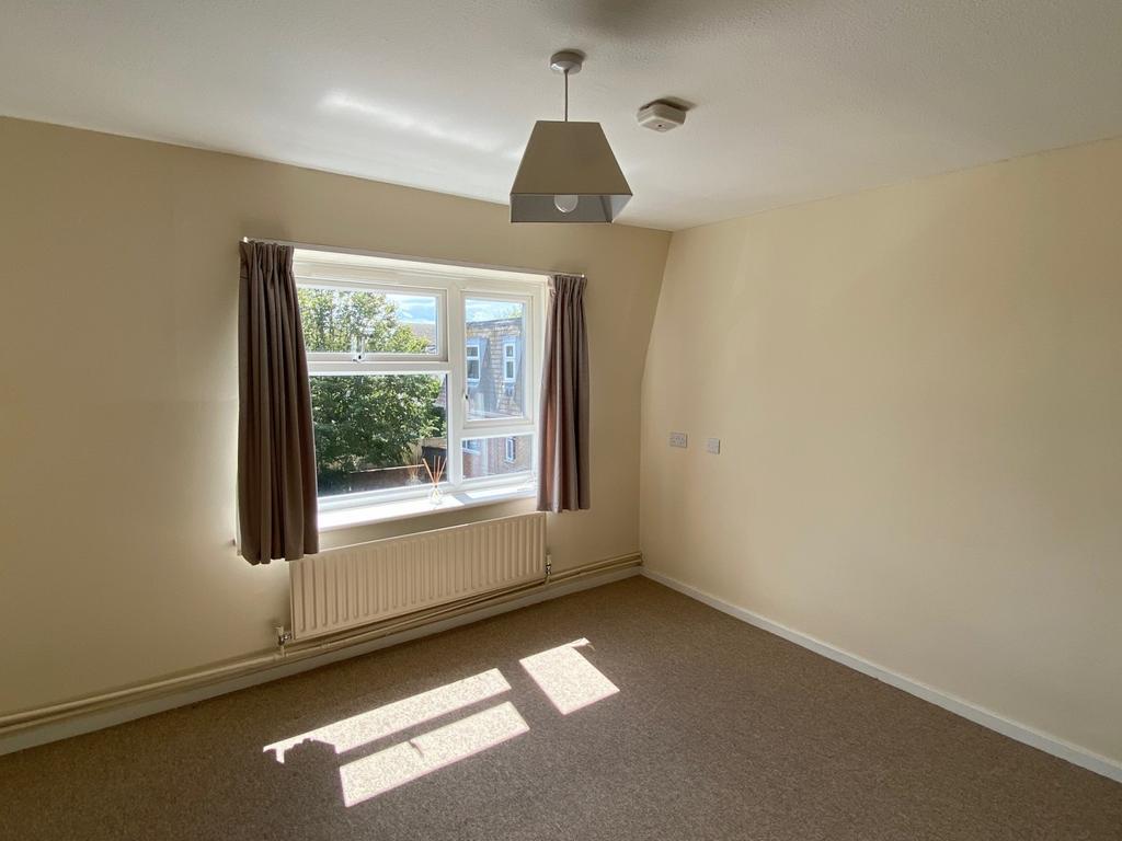Studio flat to rent