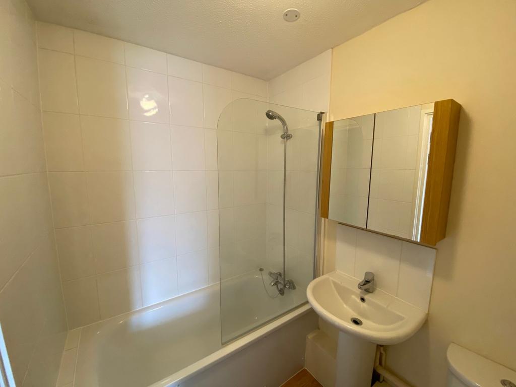 Studio flat to rent