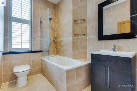 1 bedroom flat to rent, BRIXTON ROAD, OVAL