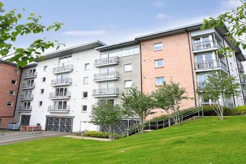 2 bedroom flat to rent, Rubislaw Square, Aberdeen, AB15