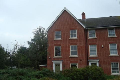 4 bedroom end of terrace house to rent, Barwell Road, Bury St Edmunds