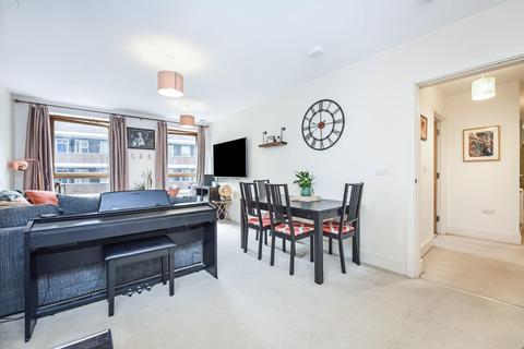2 bedroom flat for sale - Stockwell Road, London SW9