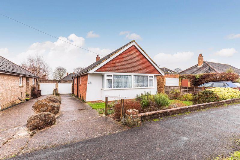 Birch Tree Drive, Emsworth 2 bed detached bungalow £319,950