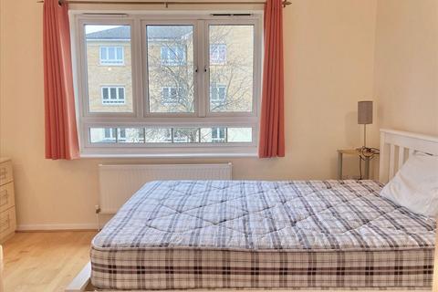 undefined, Elvedon Road, Feltham, TW13