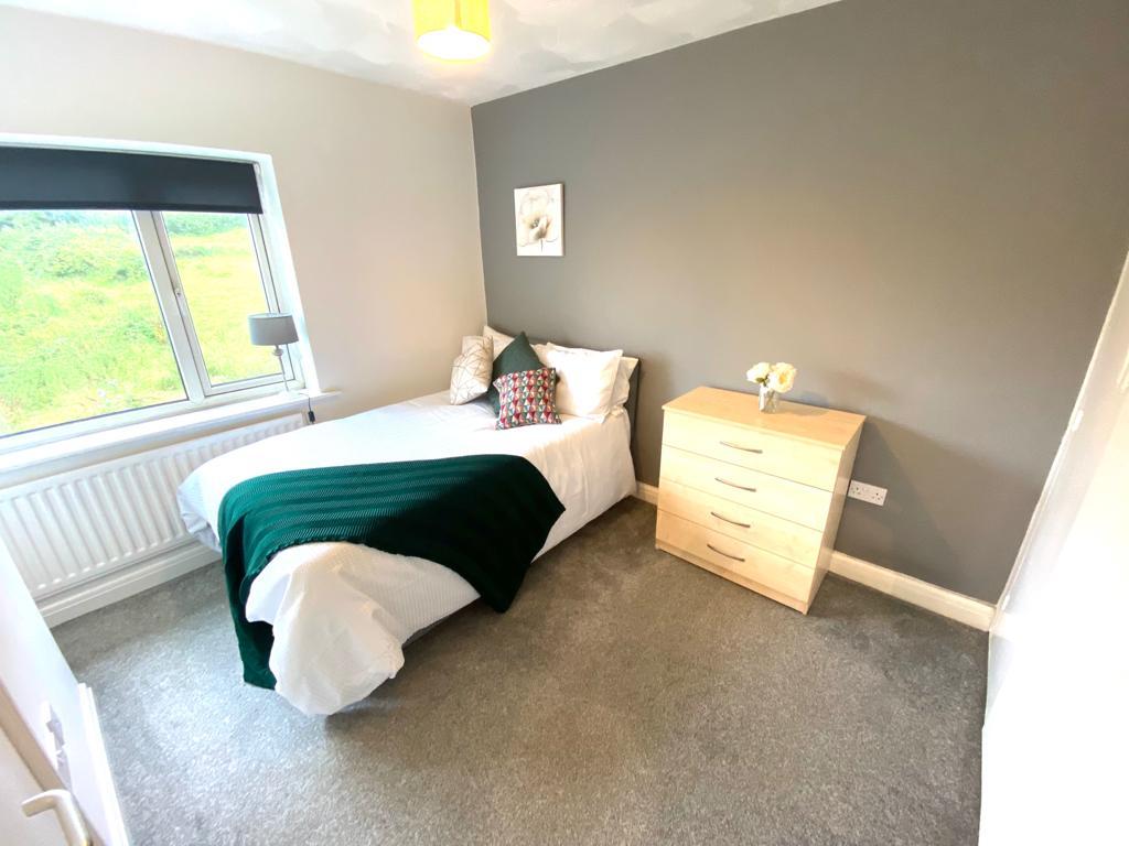 Room 4