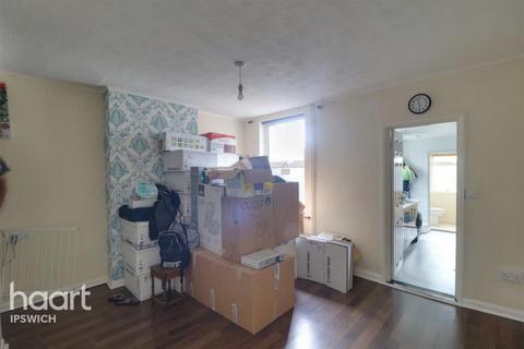 3 bedroom terraced house to rent, Gatacre Road, Ipswich