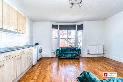 1 bedroom flat to rent, Clarence Road, Lower Clapton, Hackney, E5