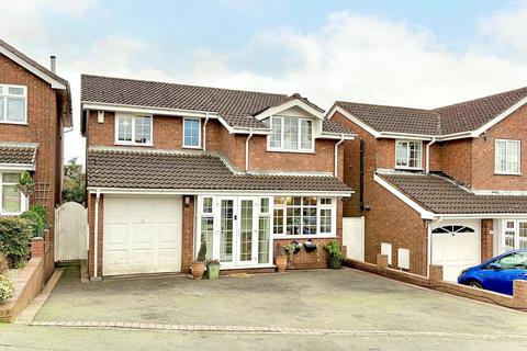 4 bedroom detached house for sale, Osberton Drive, MILKING BANK, DY1 2UG