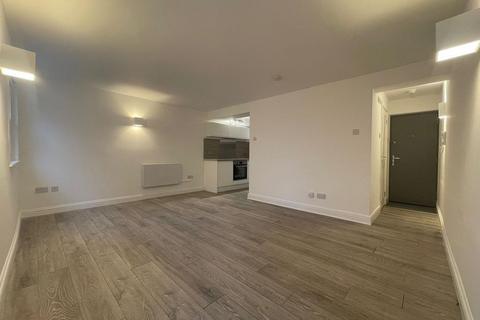 Studio to rent, Buckingham Place, Brighton, BN1 3QA
