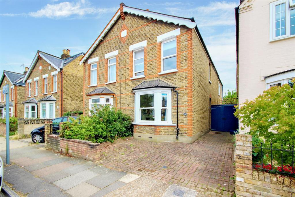 Deacon Road, Kingston Upon Thames 3 bed house £850,000