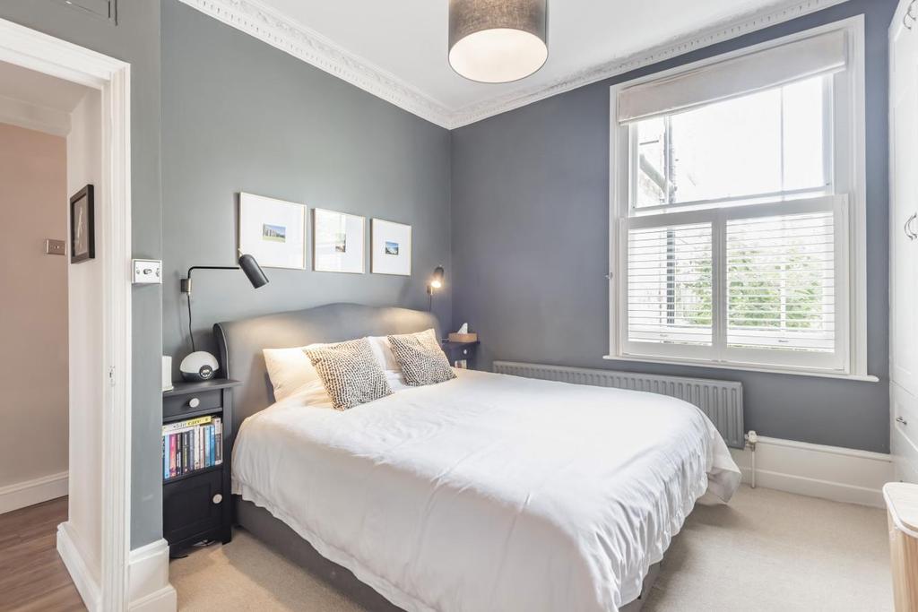 Milton Road, Herne Hill 2 bed flat £650,000