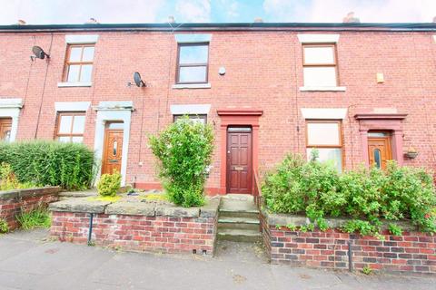 2 bedroom terraced house to rent, Oldham Road, Thornham, Rochdale