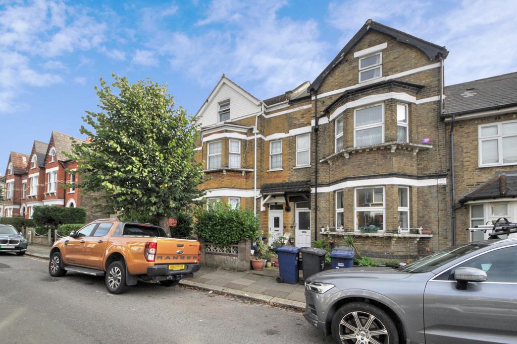 Studio flat to let, East Finchley, N2 - £1.150 p