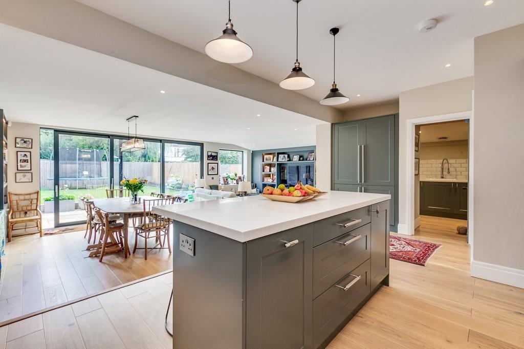 Tilehurst Road, London SW18 4 bed semidetached house £1,450,000
