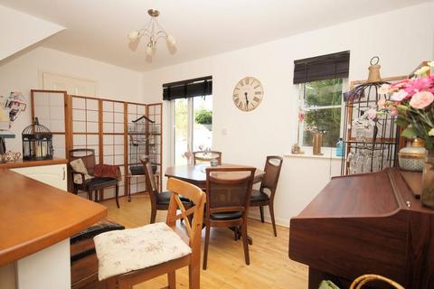 3 bedroom detached house for sale, Henderson Walk, Steyning, West Sussex, BN44 3SG