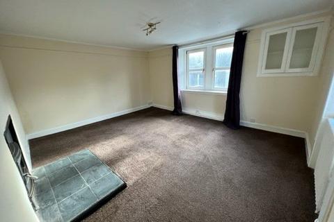 4 bedroom flat to rent, New Road, Milnathort, Kinross