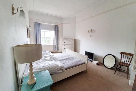2 bedroom apartment for sale, 6 Victoria Square, Clifton Village, Bristol, BS8 4EU
