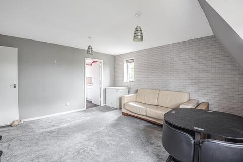 1 bedroom apartment to rent - Dormer Close,  Aylesbury,  HP21