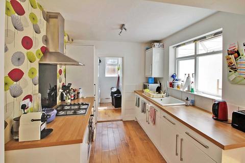 undefined, Pitcroft Avenue, Reading
