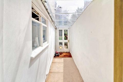 undefined, Pitcroft Avenue, Reading