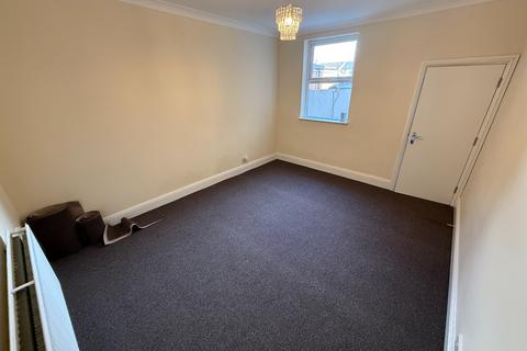 undefined, Shobnall Street, Burton-On-Trent, DE14