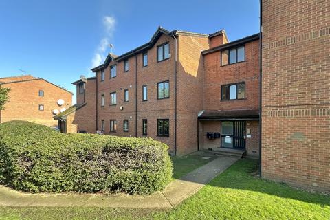 1 bedroom flat to rent, Samuel Close,  London , SE14