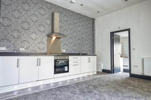 1 bedroom flat to rent - Blackburn Road, Hollins Grove, Darwen