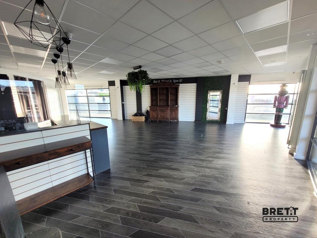 Showroom
