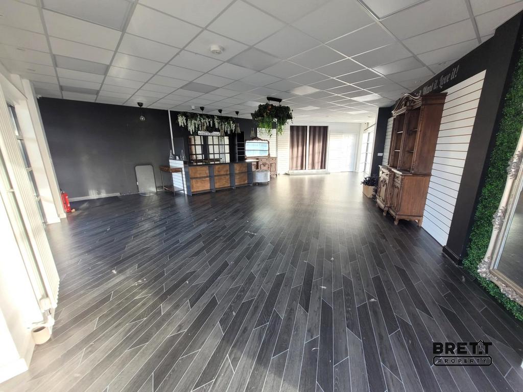 Showroom