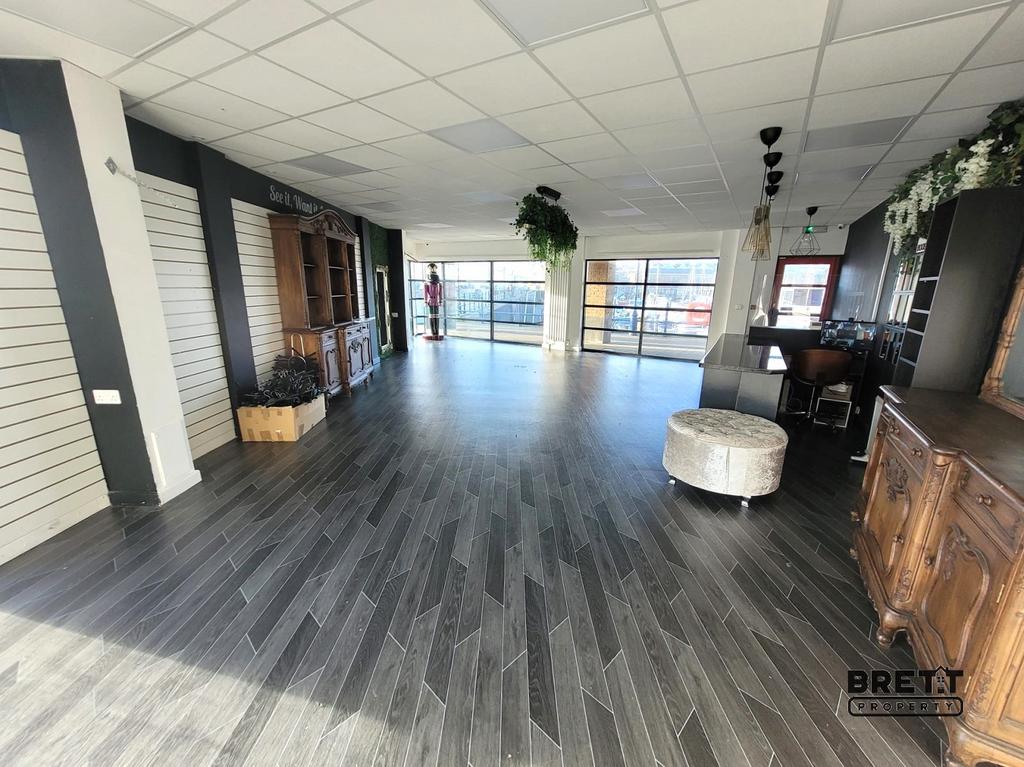 Showroom