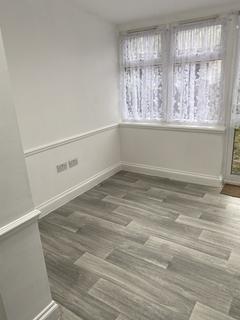 1 bedroom in a house share to rent, BRENTHURST ROAD, WILLESDEN, LONDON NW10