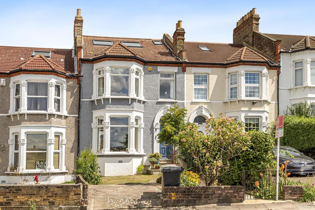 Abbotshall Road, Catford 4 bed terraced house £700,000