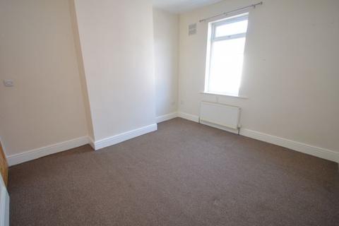 3 bedroom terraced house to rent, Avondale Road, Rotherham