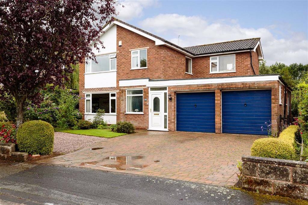 Crossfields, Tarvin, Cheshire 5 bed detached house £455,000