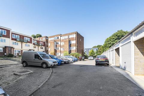 2 bedroom apartment to rent, Prospect Street,  Reading,  RG1