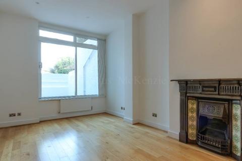 2 bedroom property to rent, Belsize Park NW3