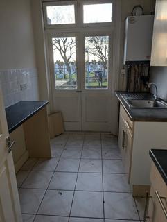 1 bedroom flat to rent, Warrior Square North, Southend-on-Sea, SS1