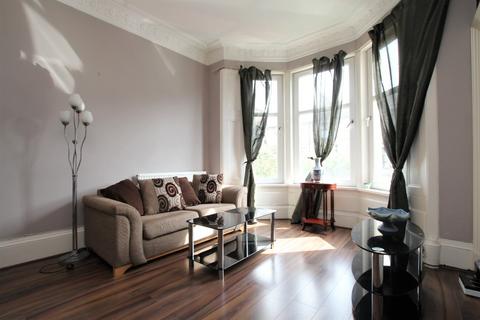 2 bedroom flat to rent, Lawrence Street, Flat 2/2, Dowanhill, Glasgow, G11 5HQ