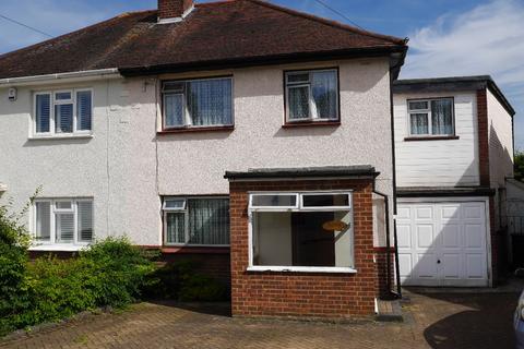 11 Seabrook Drive, West Wickham, BR4 9AJ