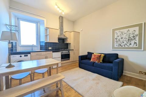 1 bedroom flat to rent, Albert Street, Leith, Edinburgh, EH7